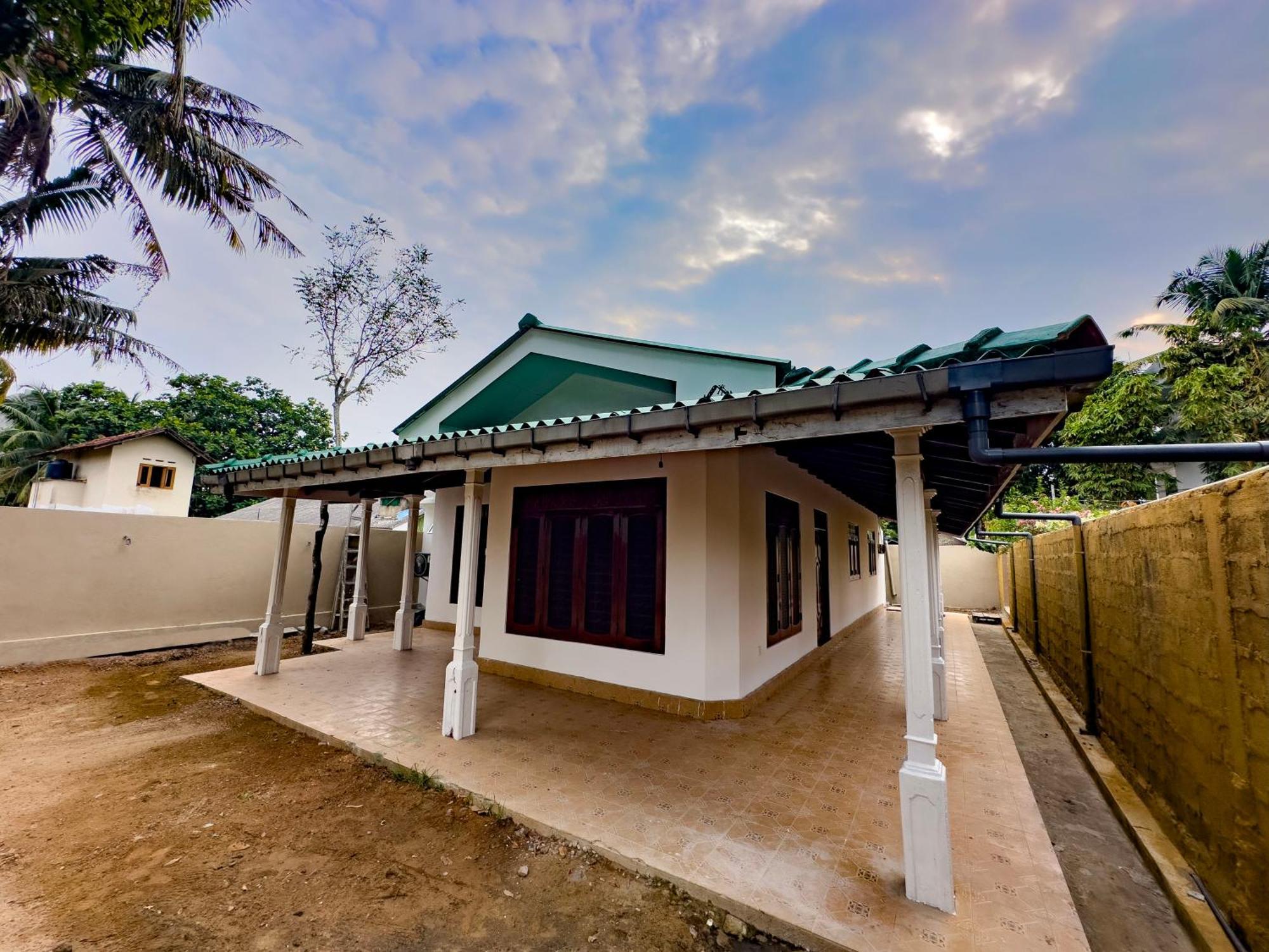 Bungalow By Tropical Villa ウェリガマ エクステリア 写真