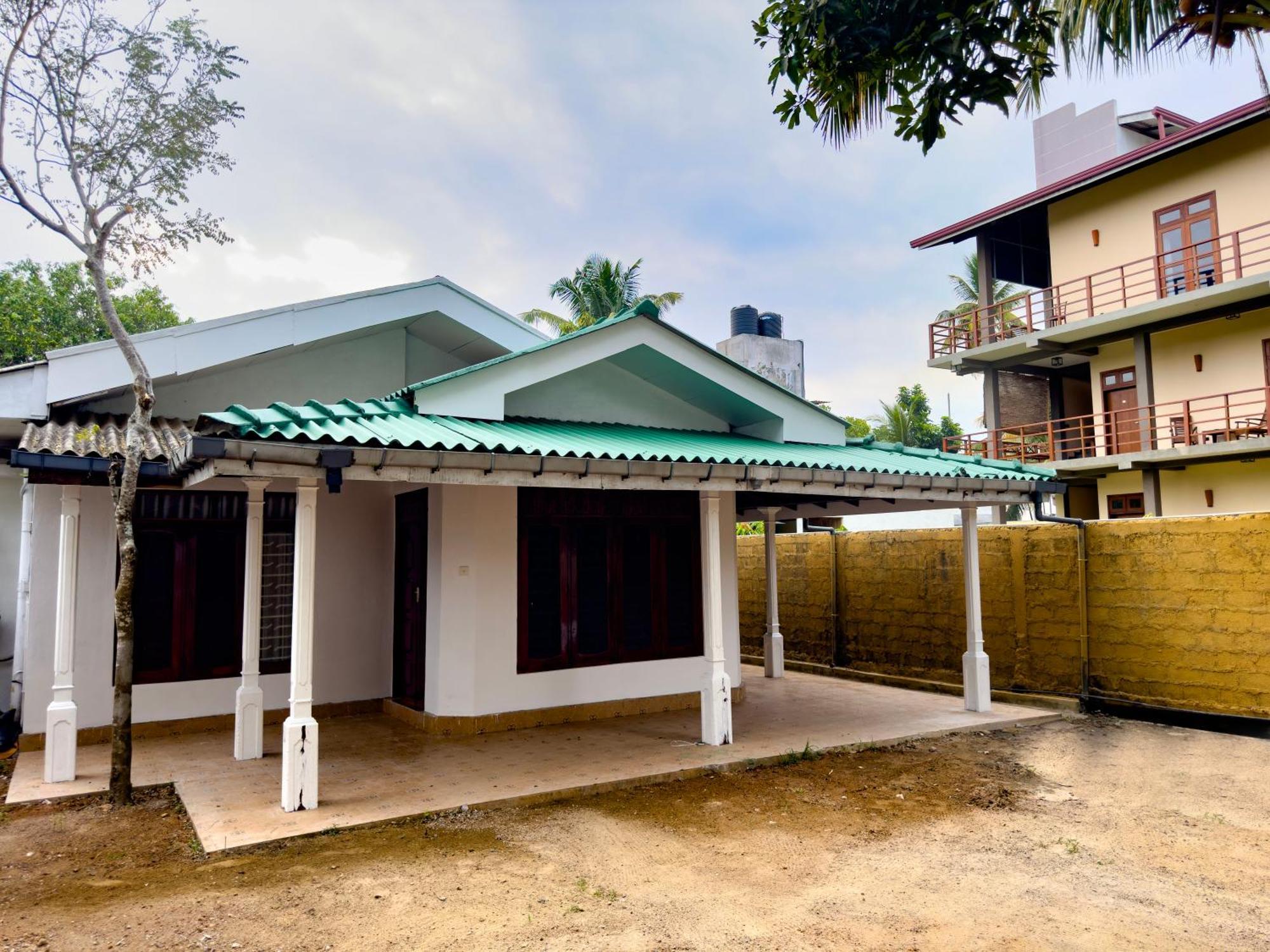 Bungalow By Tropical Villa ウェリガマ エクステリア 写真